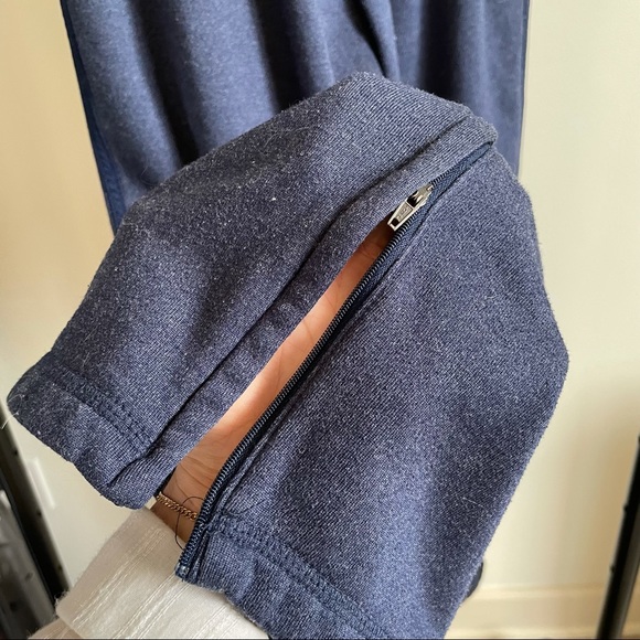 Adidas University of Michigan sweatpants (medium) - Picture 5 of 5